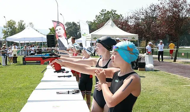Triathle Yarışları Osmangazi’de Nefes Kesti