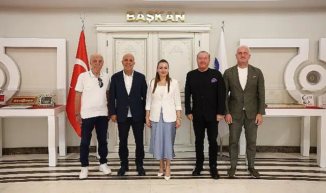 Başkan Vekili Büşra Özdemir Alanyaspor yönetimini ağırladı
