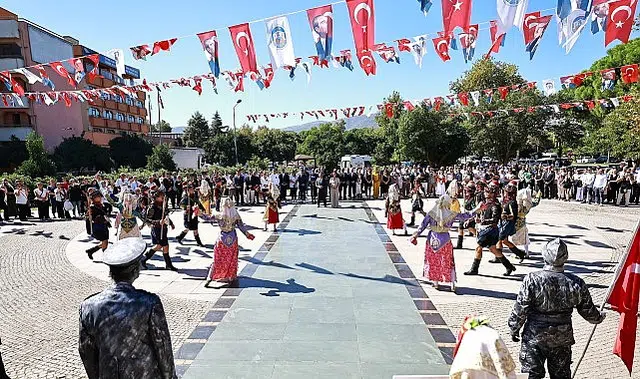 Başkan Filiz Ceritoğlu Sengel: “Kurtuluşumuzun Mirası Cumhuriyet’tir”