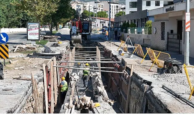 ASKİ Söke’nin Dört Bir Yanında Çalışmalarına Devam Ediyor