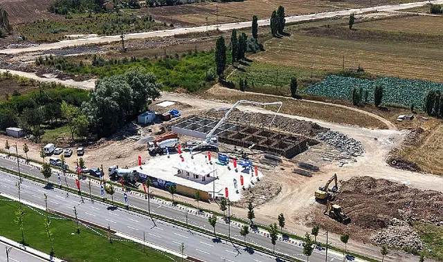 Belediye Benzinliği ve Kafeterya Projesi’nin Temeli Atıldı…