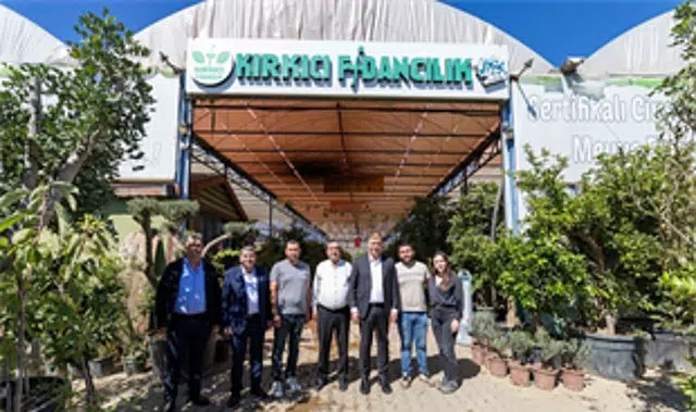 Başkan Tugay’dan Bayındır’da saha mesaisi