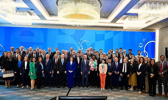 COP 31 Özel Elçisi Başkan Altay, Bakan Kurum’un Başkanlığında Düzenlenen “Okyanus ve Denizler Mavi Diyalog Programı"na Katıldı