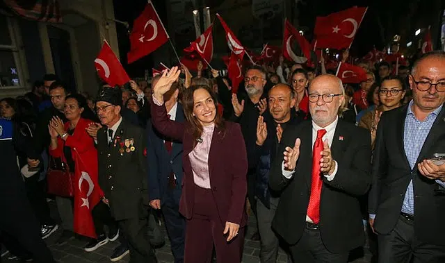 Karşıyaka Cumhuriyet aşkıyla tek yürek!