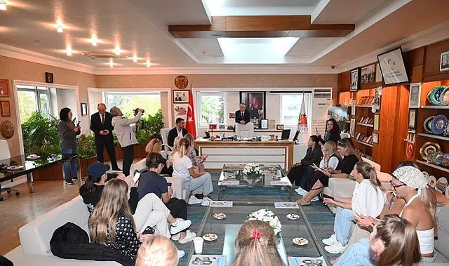 Yabancı acentecilerden Başkan Topaloğlu’na ziyaret