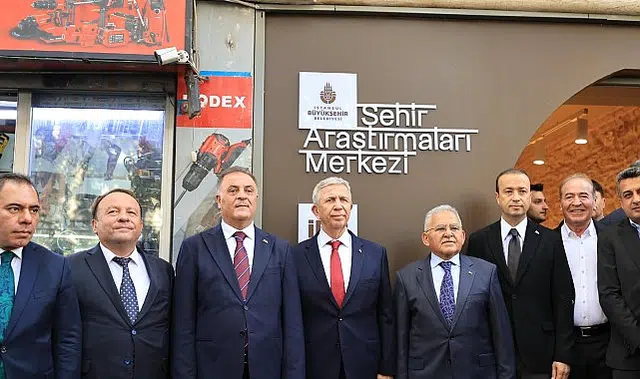 Tarihi Kuyumcu Han İstanbul’a Kazandırıldı