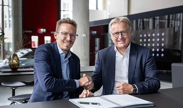 FUCHS ve Mercedes-Benz stratejik iş ortaklığını uzattı Bugün 10.36