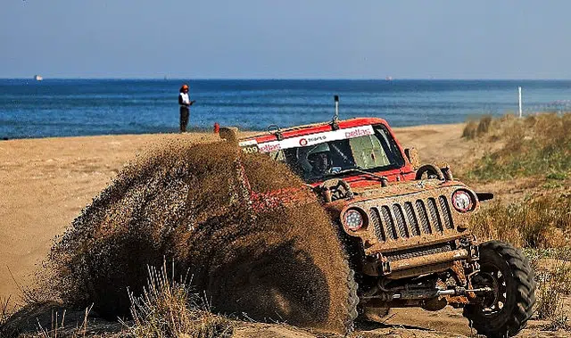 Sakarya Küçükboğaz'da Offroad Şöleni