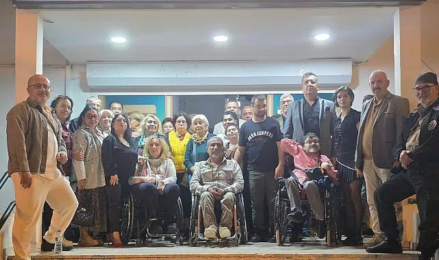 Kemer’de “Rotayı Yeniden Çizmek” belgeseli gösterildi